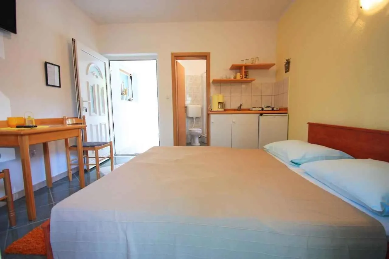 Apartments In Crikvenica 14100 Dramalj